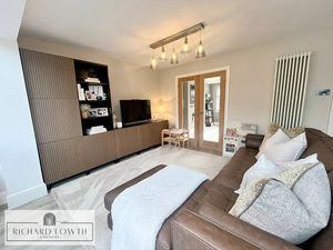 Living Room- click for photo gallery